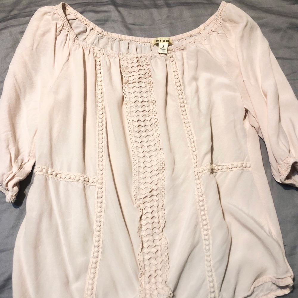 Blush flowy top!